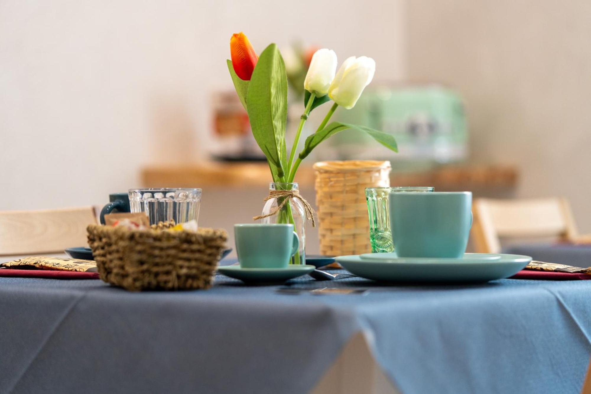 Suites Matteotti 57 Civitavecchia Ngoại thất bức ảnh