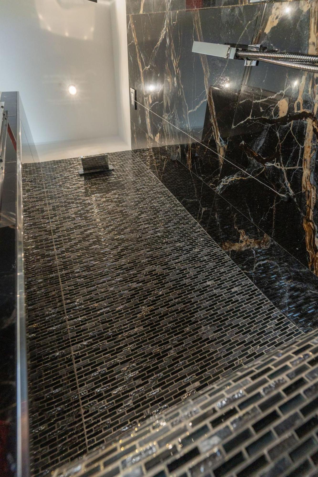 Suites Matteotti 57 Civitavecchia Ngoại thất bức ảnh
